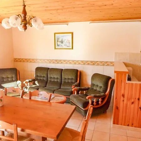 Maison Azinea Holiday home