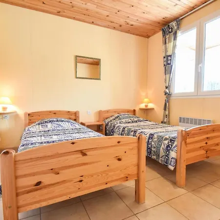 Holiday home Maison Azinea Argeliers